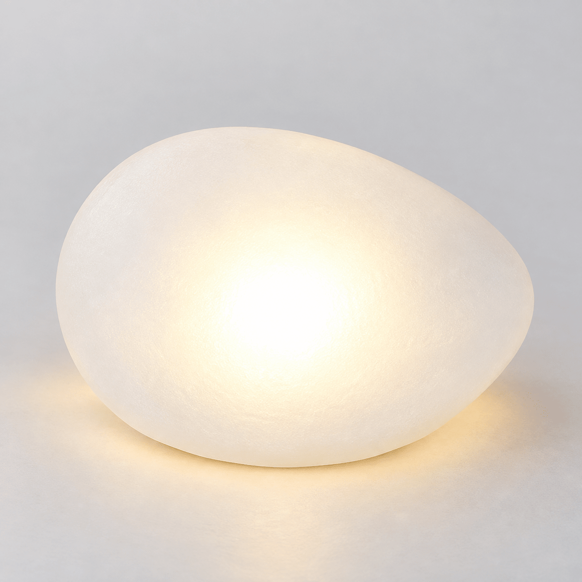 solar cobblestone garden light pale studio view