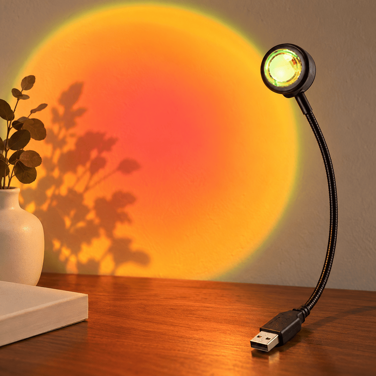 Art Deco Sunset Projector Lamp in Metal and Crystal — Detail